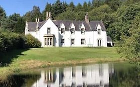 St Marys Farmhouse - Traditional Country Farmhouse With Open Fire